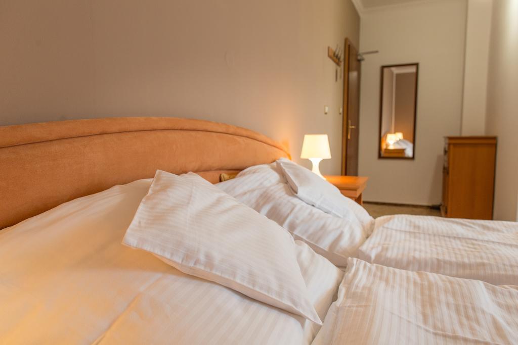 Hotel Grand Zilina Luaran gambar