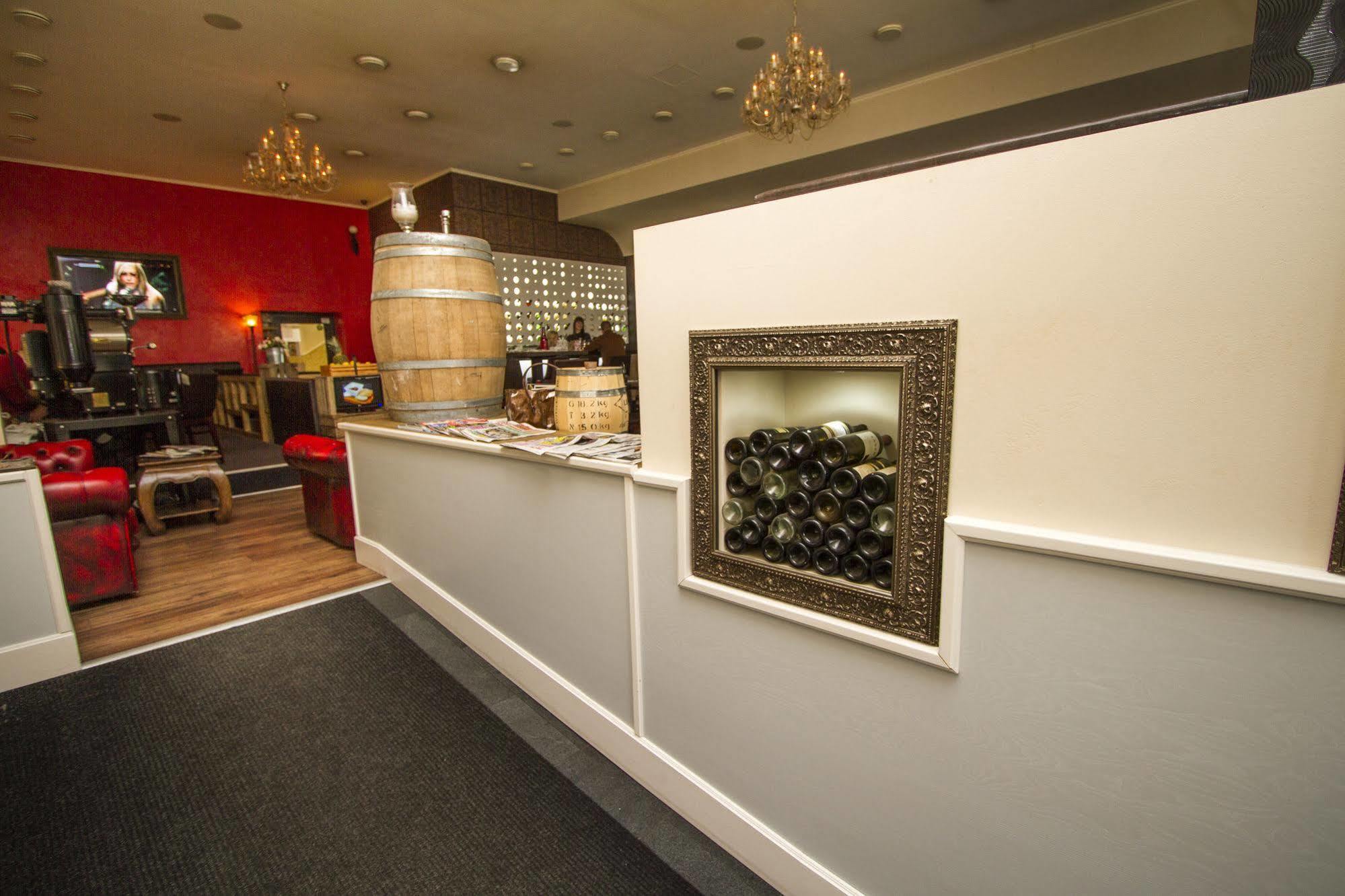 Hotel Grand Zilina Luaran gambar
